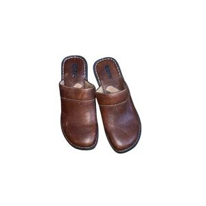 Born Chestnut Brown Leather Mules Size 7